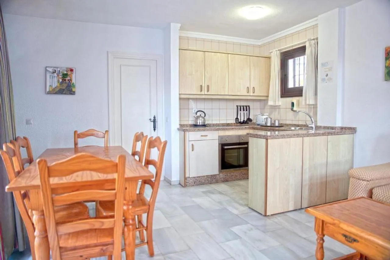 Elite Apartments At Pueblo Evita Benalmadena 0*,