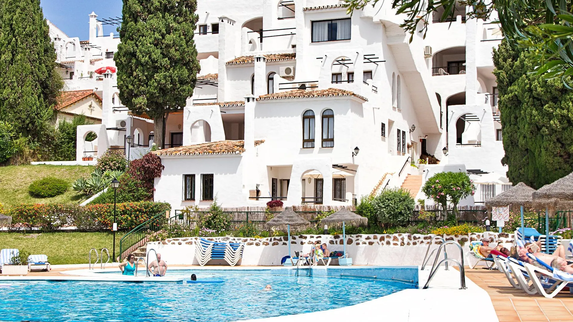 Elite Apartments At Pueblo Evita Benalmadena