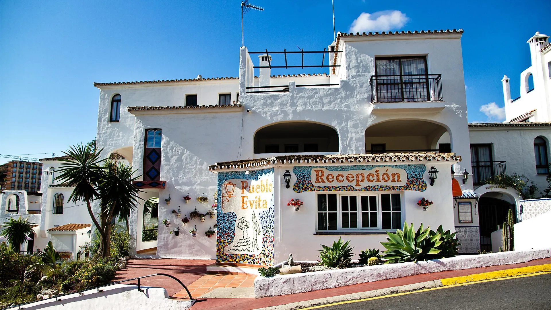 Elite Apartments At Pueblo Evita Benalmadena